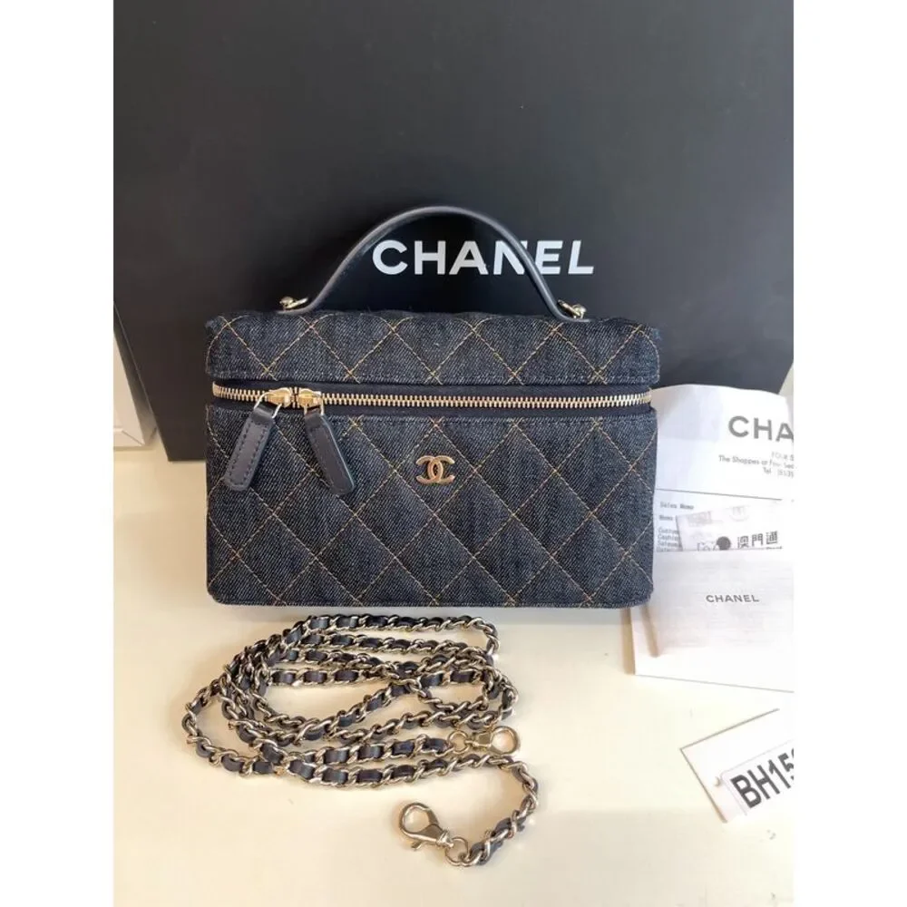Chanel Women Pre-Loved Bag Very Good Condition
